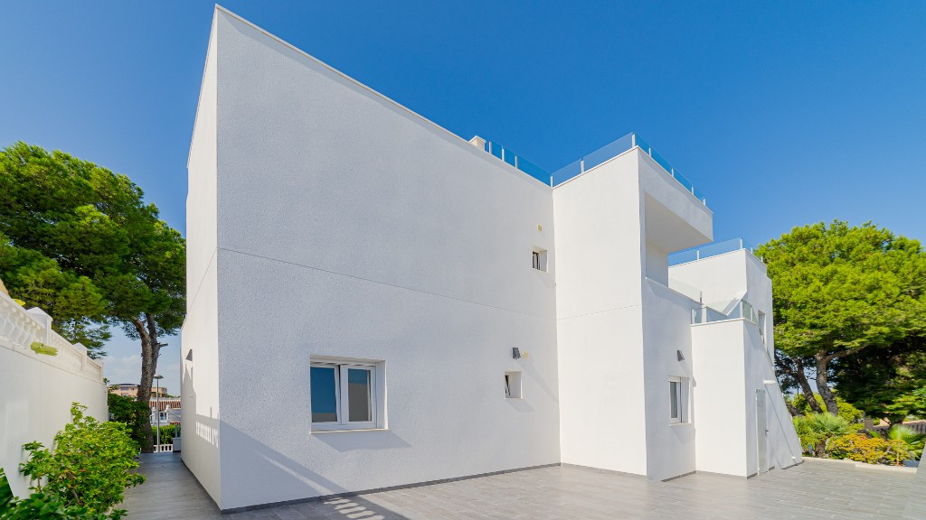 Se vende Villa - Chalet de 6 dormitorios en Costa Blanca, Alicante, España