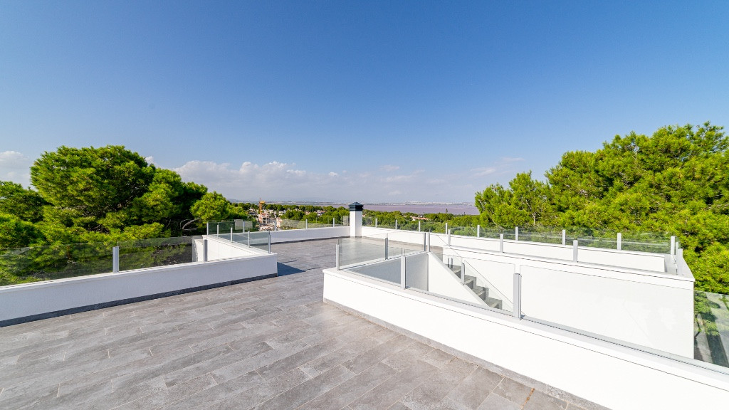 Se vende Villa - Chalet de 6 dormitorios en Costa Blanca, Alicante, España