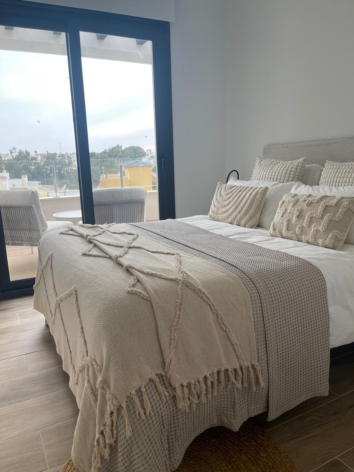 2 Bed Apartment for sale in Orihuela Costa Costa Blanca, Alicante, Spain