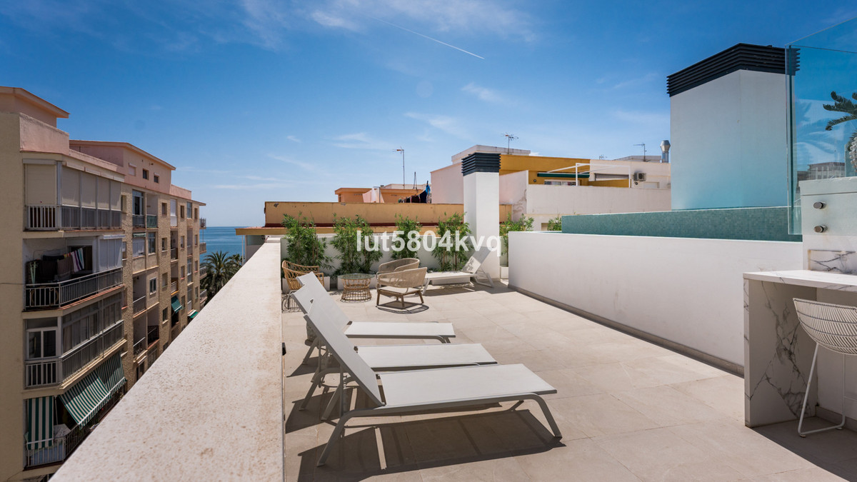 2 Bed Apartment for sale in Estepona Costa Del Sol, Málaga, Spain