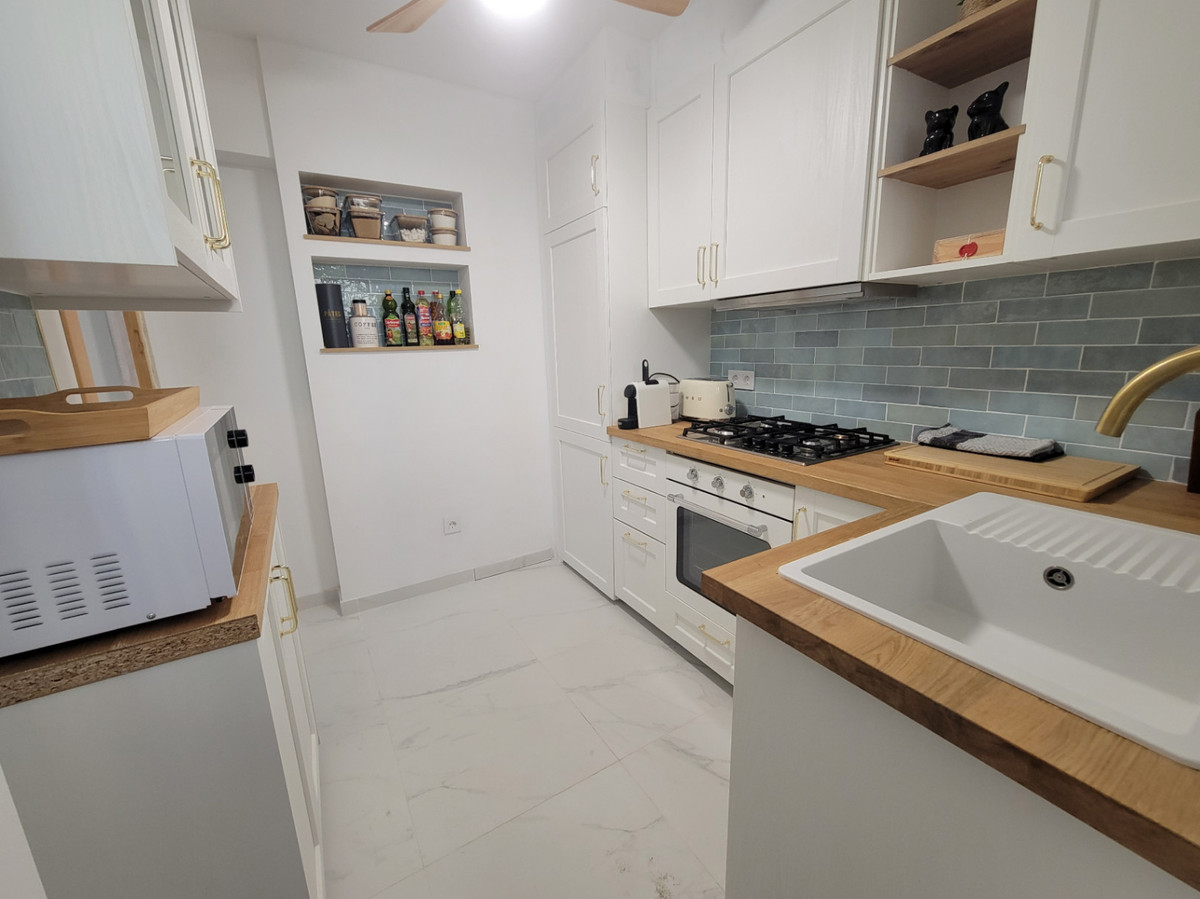 Se vende Apartamento Planta Media de 2 dormitorios en Costa Blanca, Alicante, España
