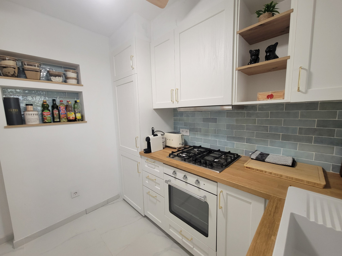 Se vende Apartamento Planta Media de 2 dormitorios en Costa Blanca, Alicante, España