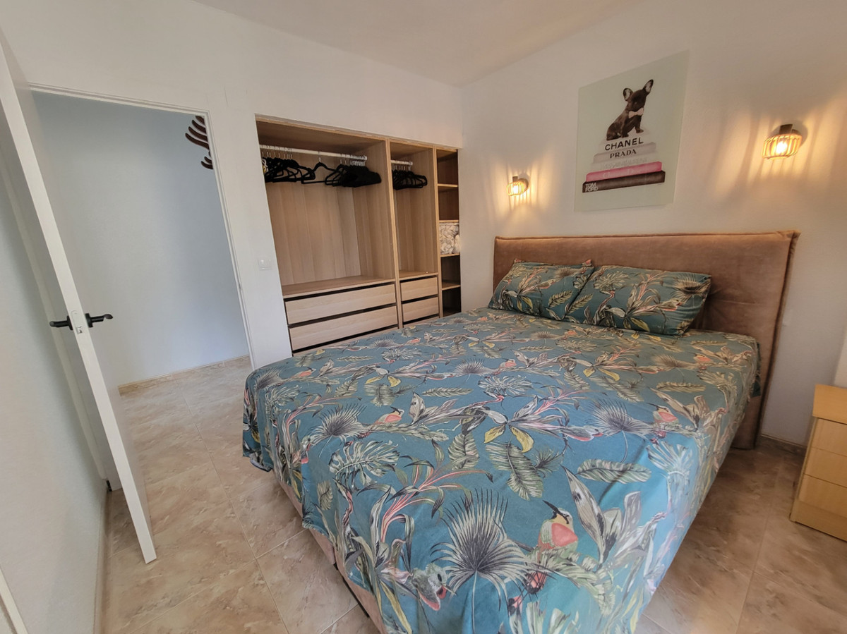 Se vende Apartamento Planta Media de 2 dormitorios en Costa Blanca, Alicante, España