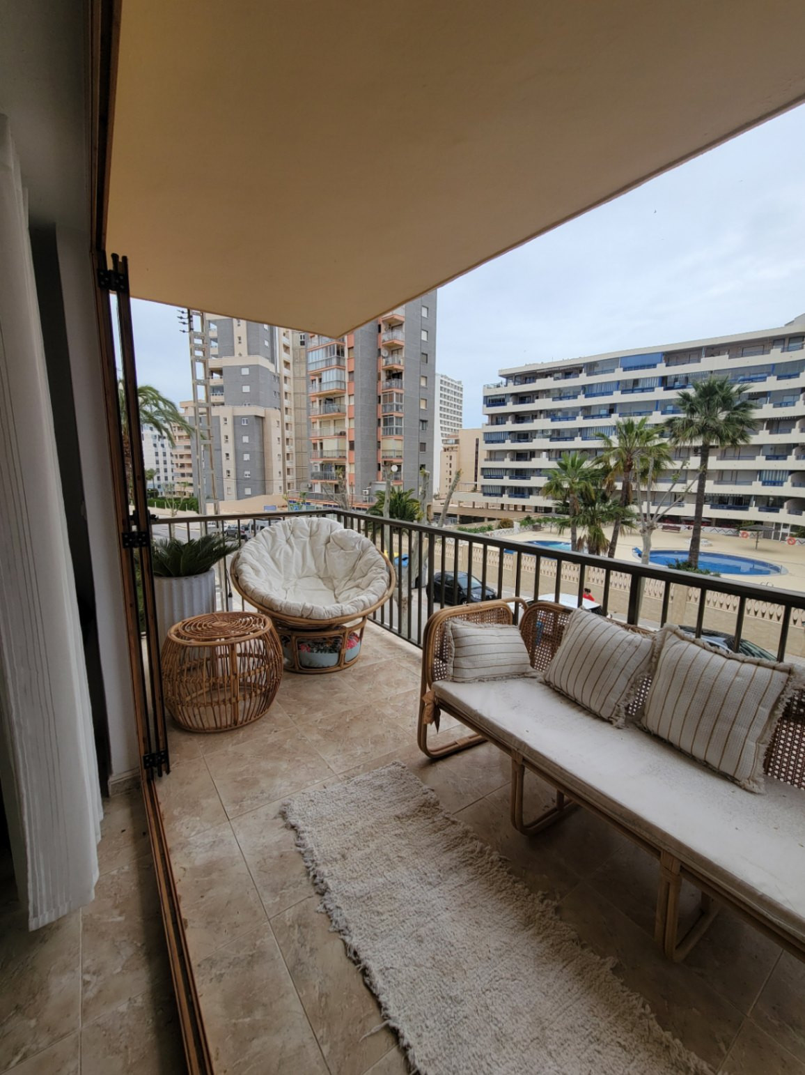 Se vende Apartamento Planta Media de 2 dormitorios en Costa Blanca, Alicante, España
