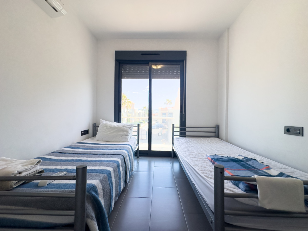 Se vende Ático de 2 dormitorios en Costa Blanca, Alicante, España