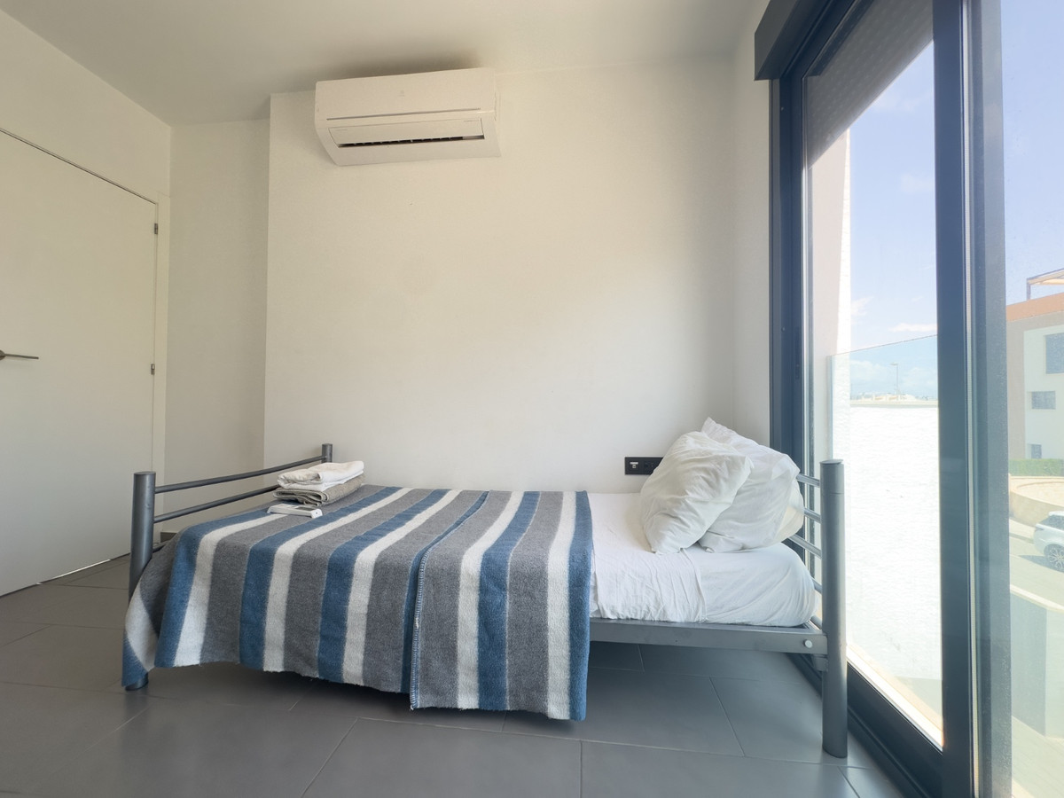 Se vende Ático de 2 dormitorios en Costa Blanca, Alicante, España