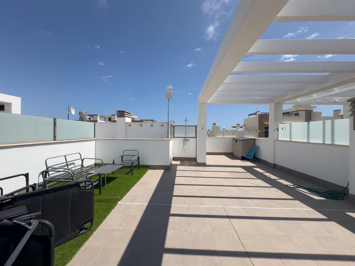 Se vende Ático de 2 dormitorios en Costa Blanca, Alicante, España