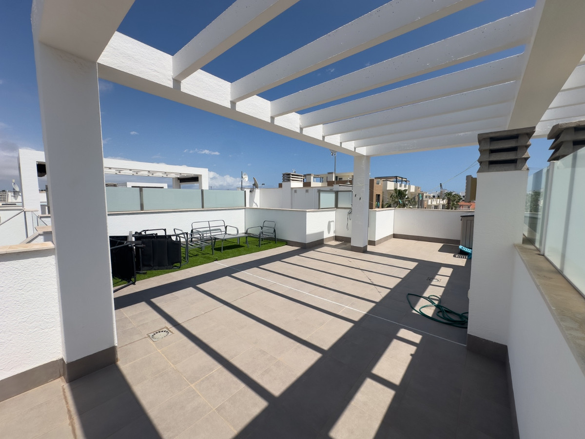 Se vende Ático de 2 dormitorios en Costa Blanca, Alicante, España