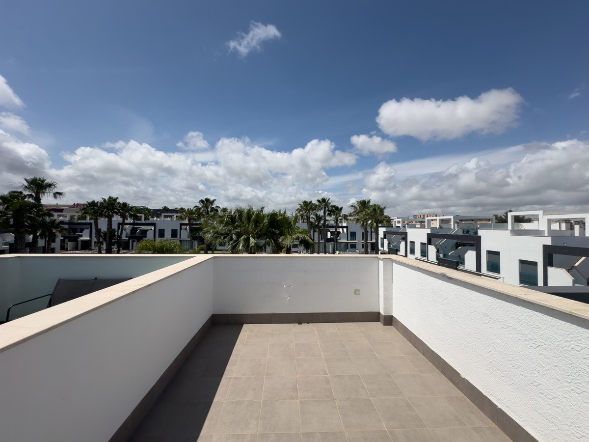 Se vende Ático de 2 dormitorios en Costa Blanca, Alicante, España