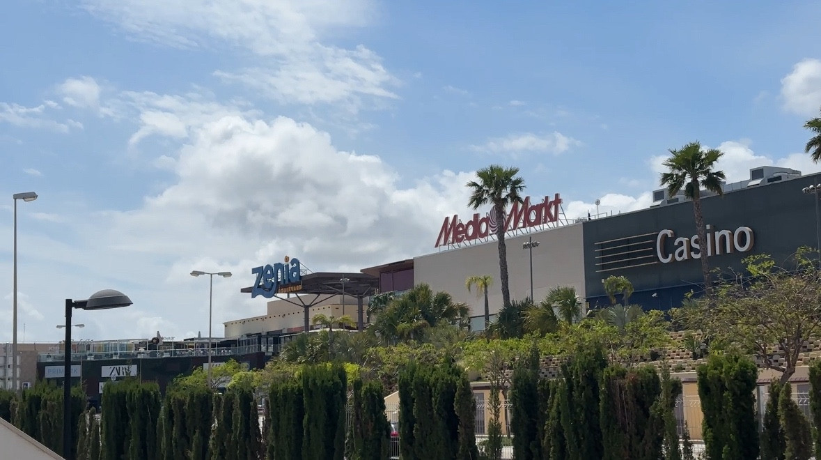 Se vende Ático de 2 dormitorios en Costa Blanca, Alicante, España