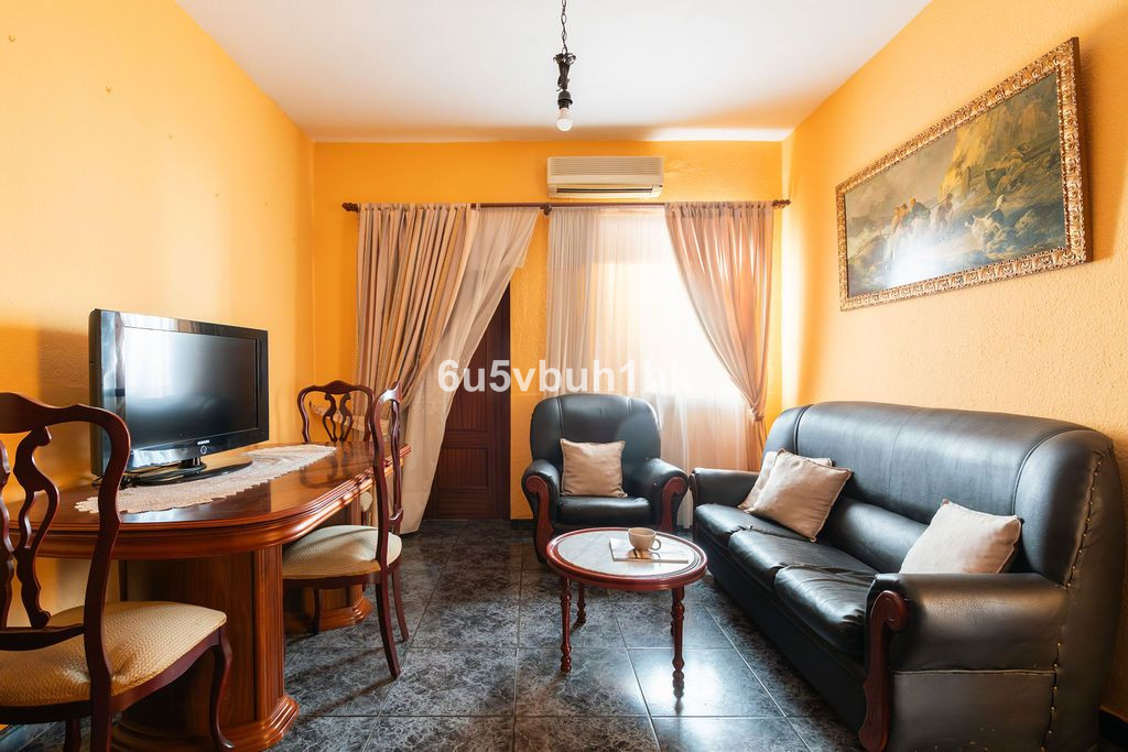 3 Bed Apartment for sale in Las Lagunas Costa Del Sol, Málaga, Spain
