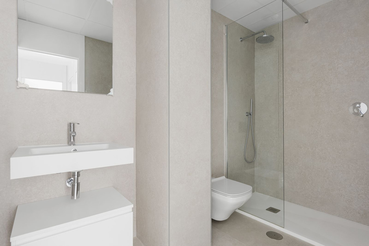 3 Bed Apartment for sale in Altos De Los Monteros Costa Del Sol, Málaga, Spain