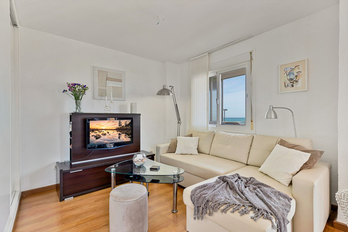 1 Bed Apartment for sale in Fuengirola Costa Del Sol, Málaga, Spain