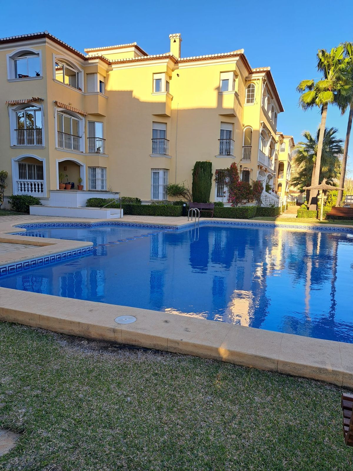 2 Bed Apartment for sale in Javea Costa Blanca, Alicante, Spain