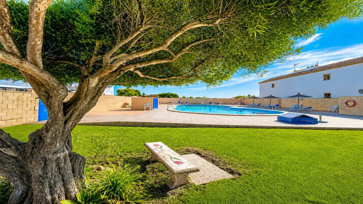 Se vende Adosada de 3 dormitorios en Costa Blanca, Alicante, España
