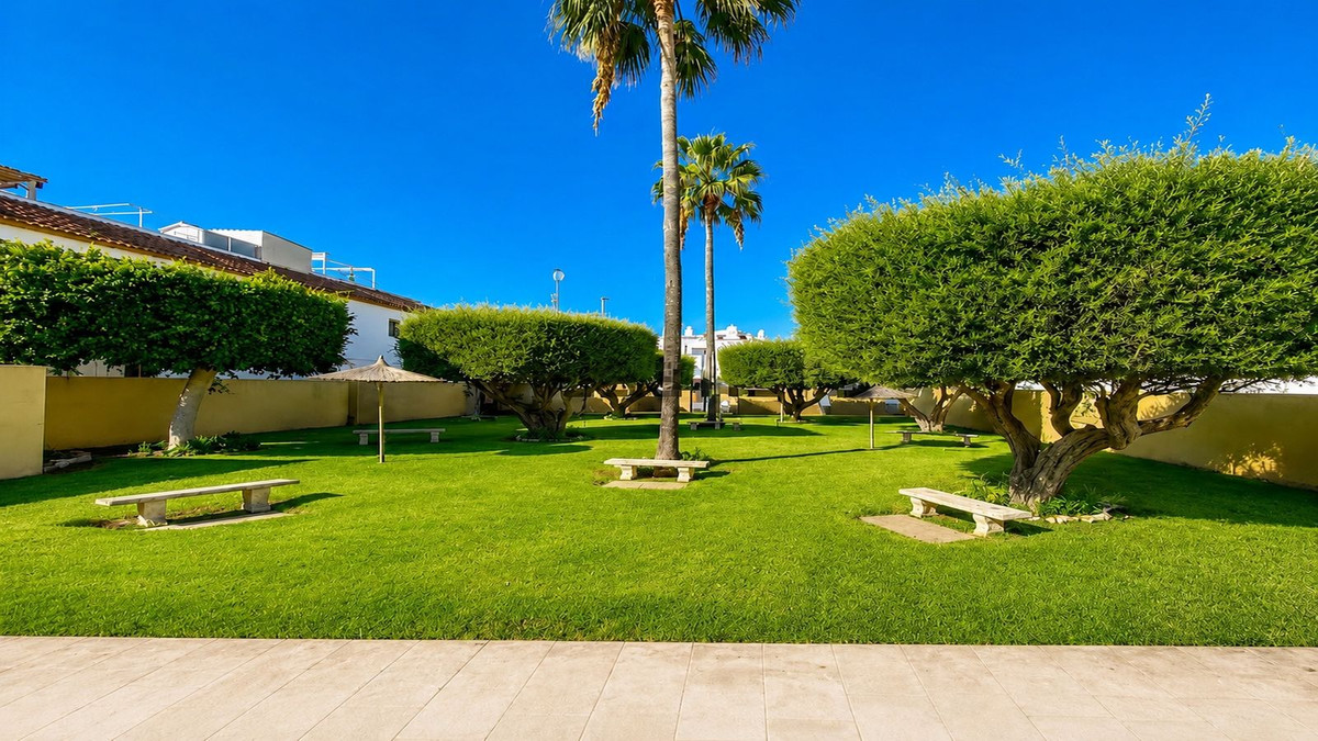 Se vende Adosada de 3 dormitorios en Costa Blanca, Alicante, España