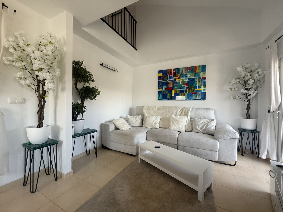 Se vende Villa - Chalet de 3 dormitorios en Costa Del Sol, Málaga, España