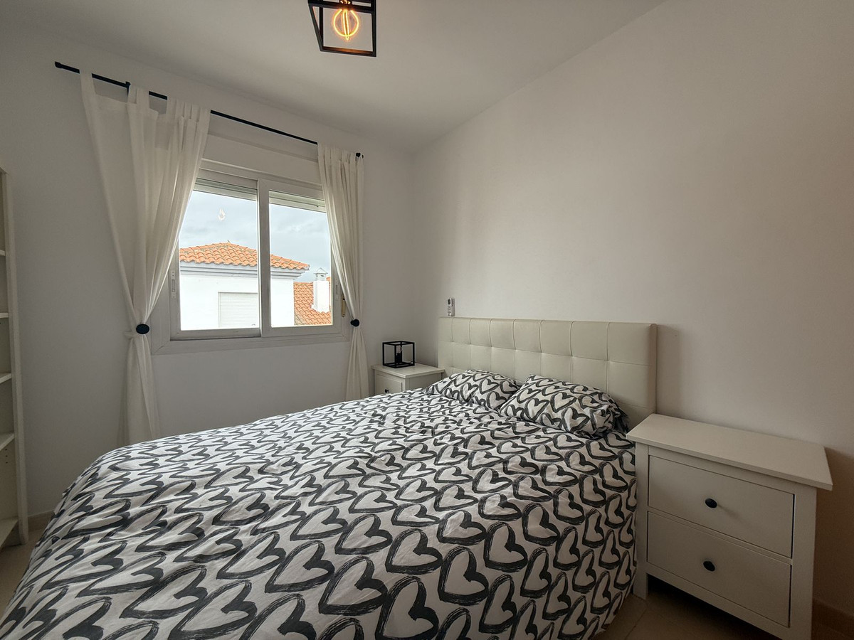 Se vende Villa - Chalet de 3 dormitorios en Costa Del Sol, Málaga, España