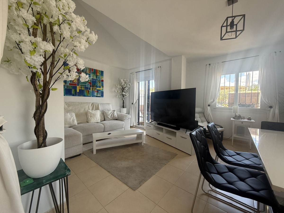 Se vende Villa - Chalet de 3 dormitorios en Costa Del Sol, Málaga, España