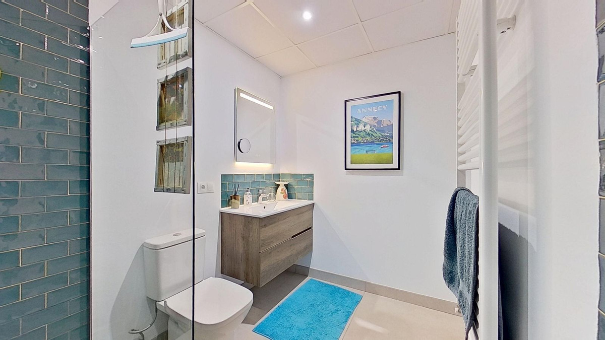 Se vende Villa - Chalet de 6 dormitorios en Costa Del Sol, Málaga, España