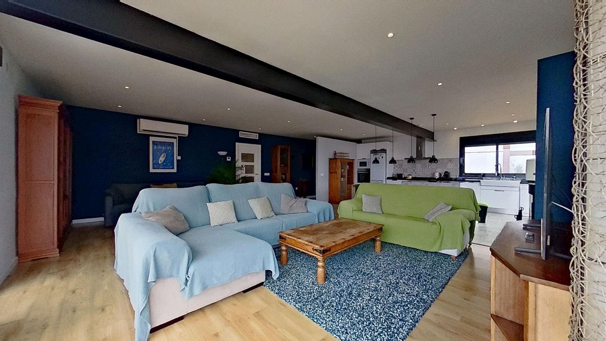 Se vende Villa - Chalet de 6 dormitorios en Costa Del Sol, Málaga, España