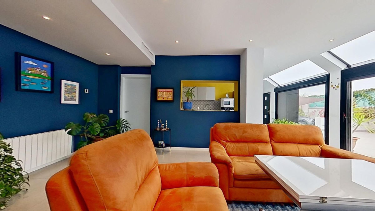 Se vende Villa - Chalet de 6 dormitorios en Costa Del Sol, Málaga, España