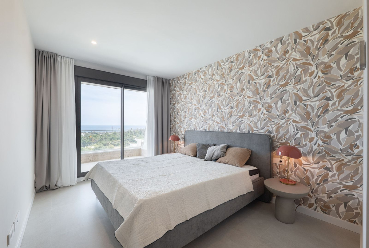 2 Bed Apartment for sale in Selwo Costa Del Sol, Málaga, Spain
