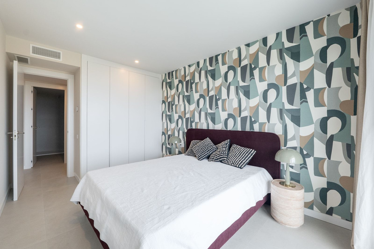 2 Bed Apartment for sale in Selwo Costa Del Sol, Málaga, Spain