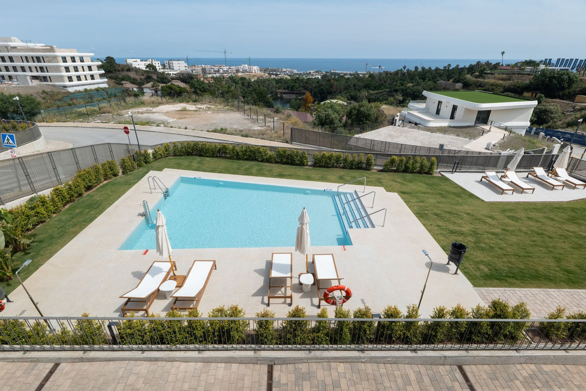 2 Bed Apartment for sale in Selwo Costa Del Sol, Málaga, Spain