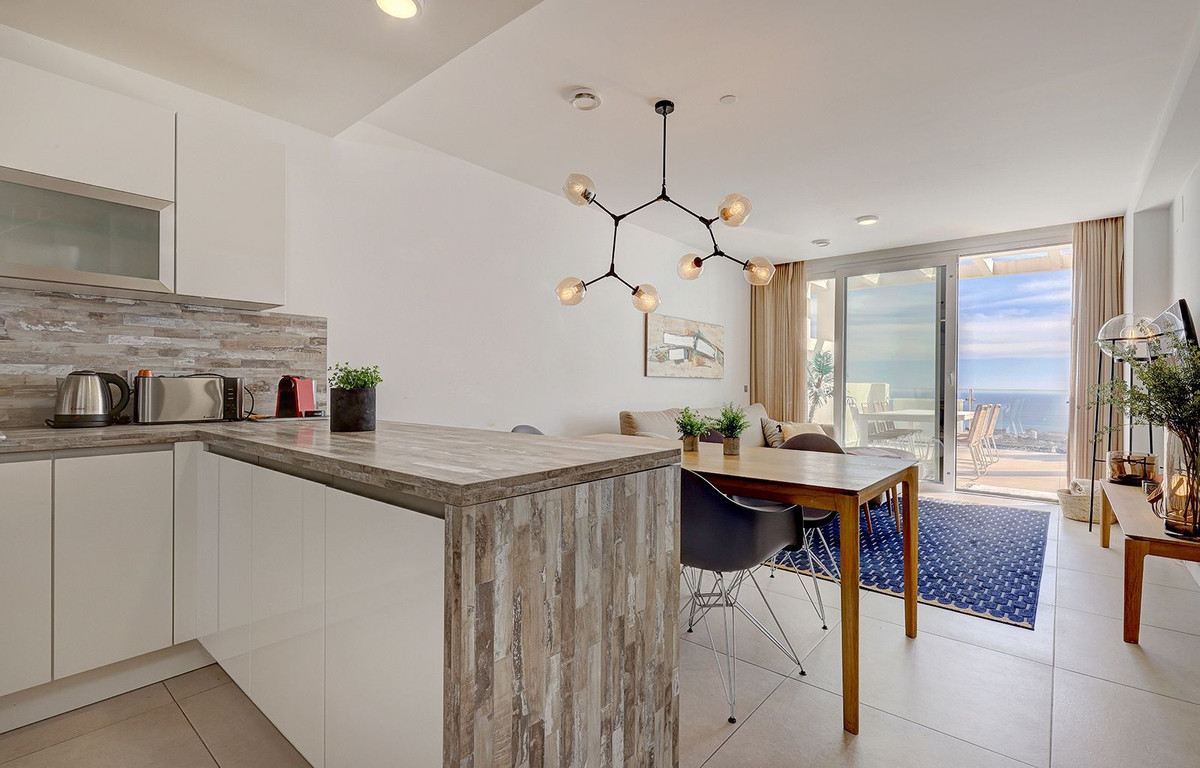 3 Bed Apartment for sale in Benalmadena Costa Del Sol, Málaga, Spain
