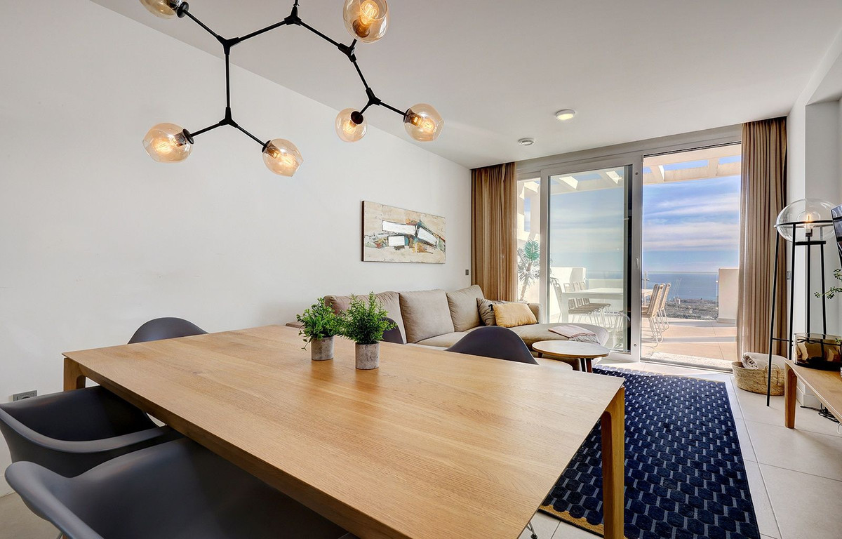 3 Bed Apartment for sale in Benalmadena Costa Del Sol, Málaga, Spain