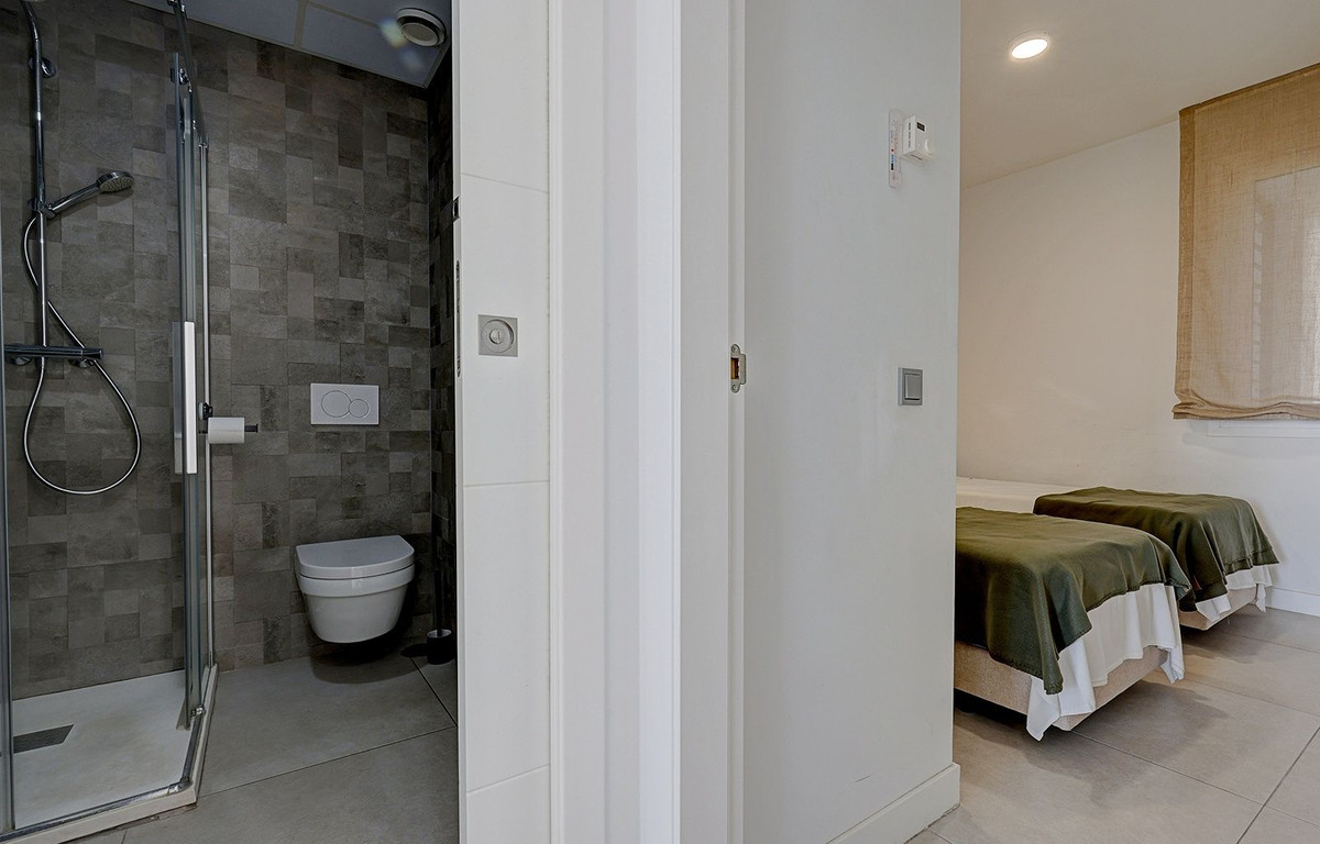 3 Bed Apartment for sale in Benalmadena Costa Del Sol, Málaga, Spain