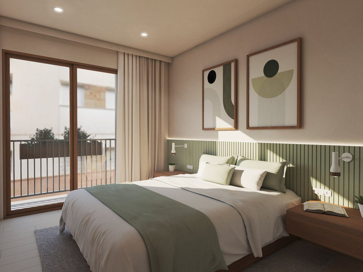 2 Bed Apartment for sale in Fuengirola Costa Del Sol, Málaga, Spain