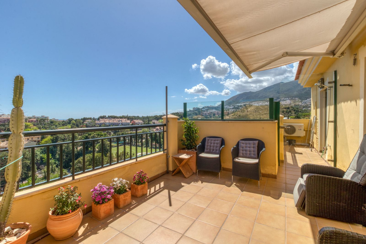 2 Bed Apartment for sale in Benalmadena Costa Del Sol, Málaga, Spain
