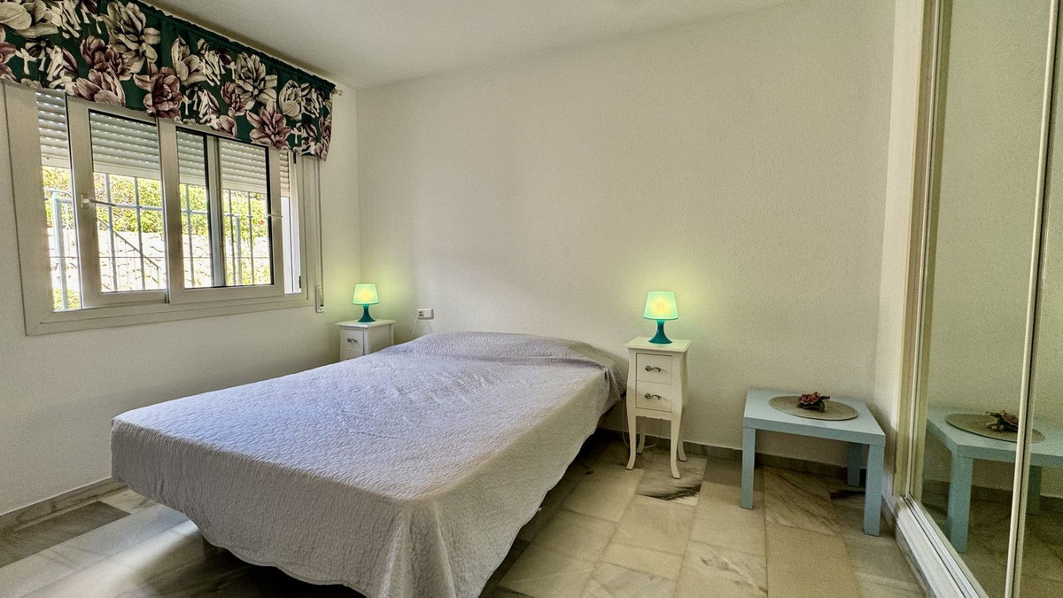 Se vende Apartamento Planta Baja de 1 dormitorios en Costa Del Sol, Málaga, España