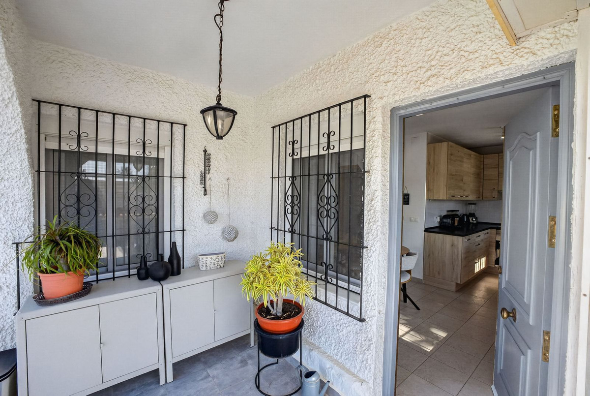 Se vende Pareada de 3 dormitorios en Costa Blanca, Alicante, España