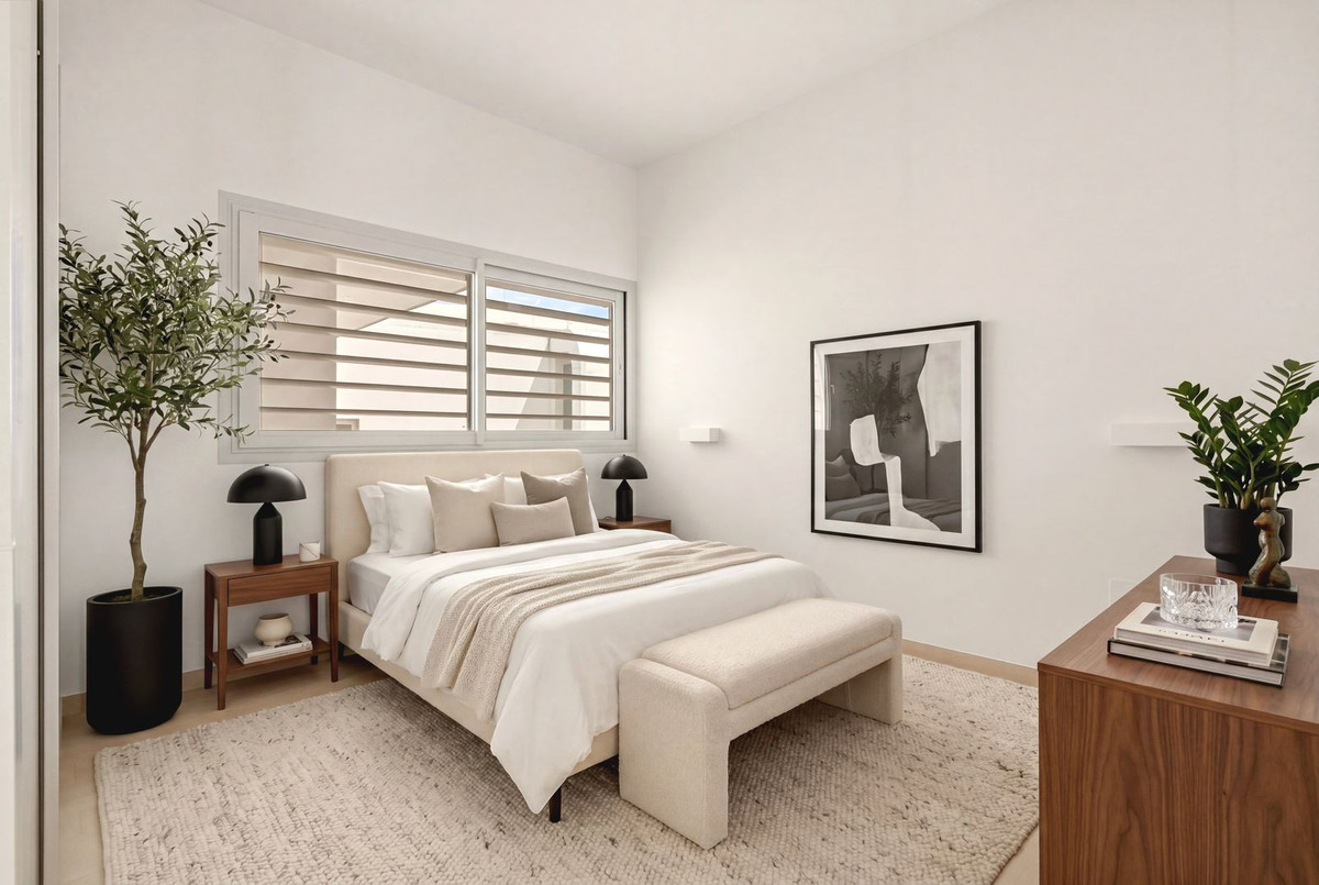 2 Bed Apartment for sale in Fuengirola Costa Del Sol, Málaga, Spain