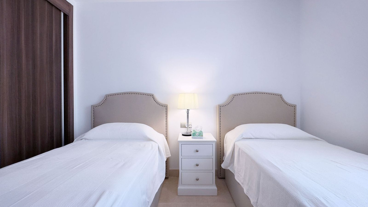 3 Bed Apartment for sale in Marbella Costa Del Sol, Málaga, Spain