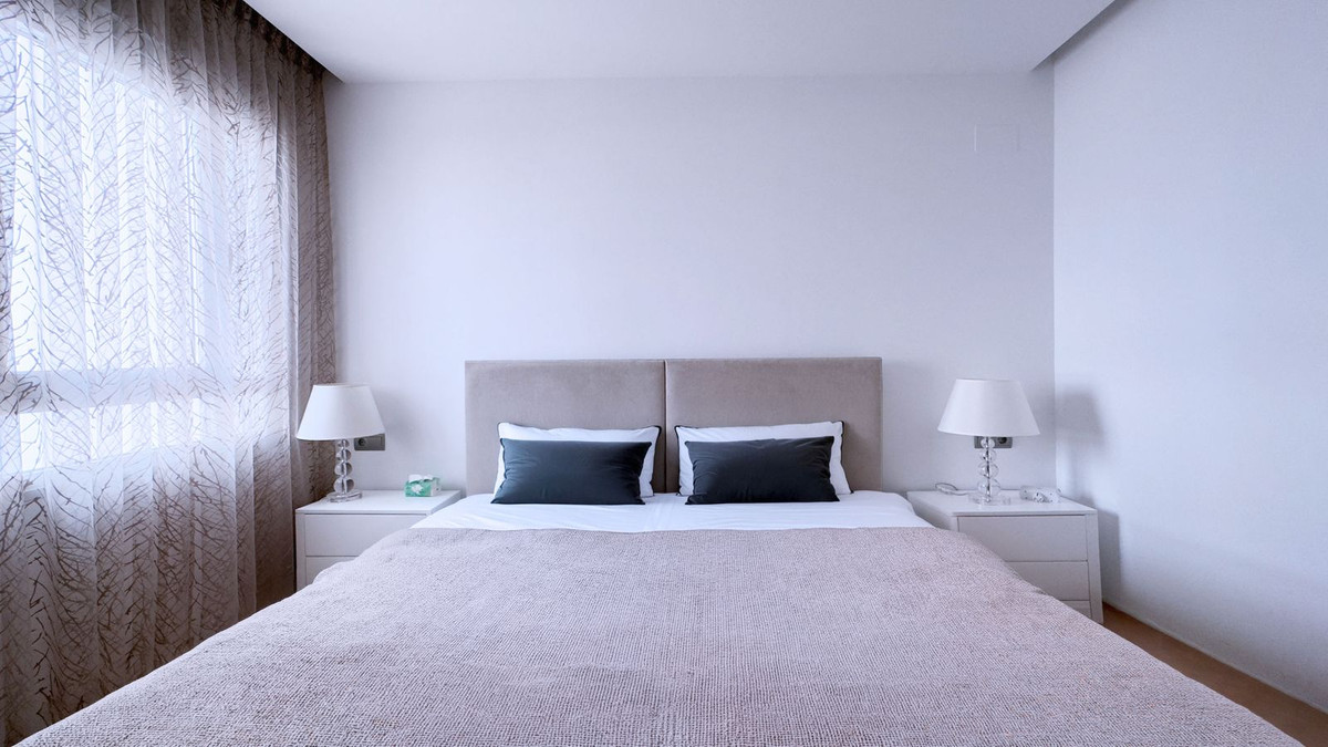 3 Bed Apartment for sale in Marbella Costa Del Sol, Málaga, Spain
