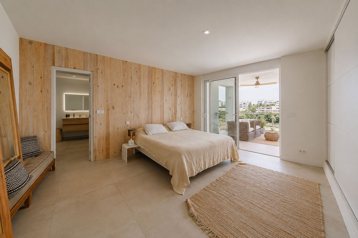 5 Bed Townhouse for sale in Torrequebrada Costa Del Sol, Málaga, Spain