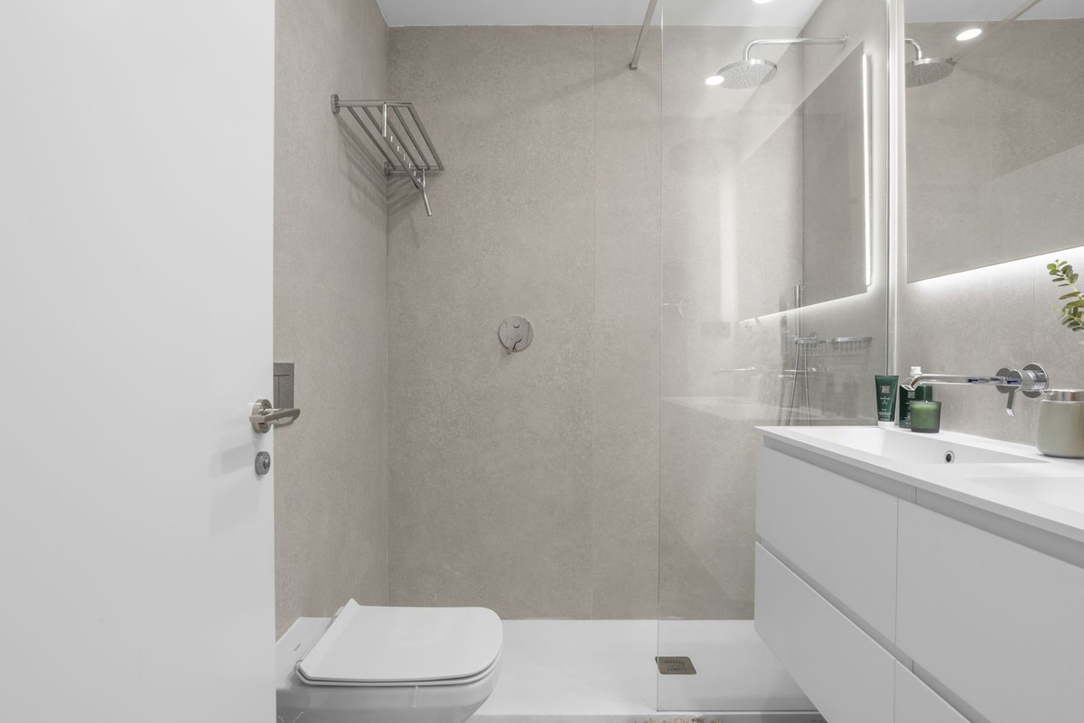 2 Bed Apartment for sale in Altos De Los Monteros Costa Del Sol, Málaga, Spain