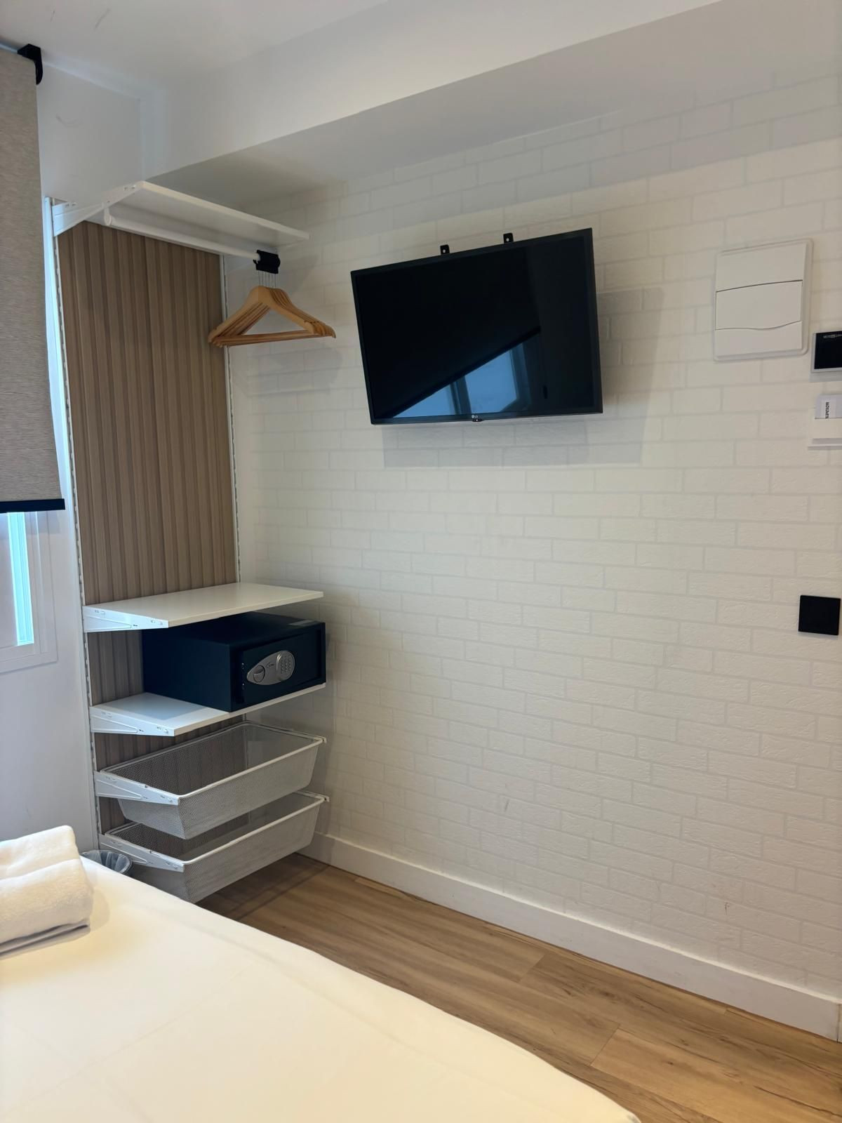 Se vende Hotel de 32 dormitorios en Costa Del Sol, Málaga, España