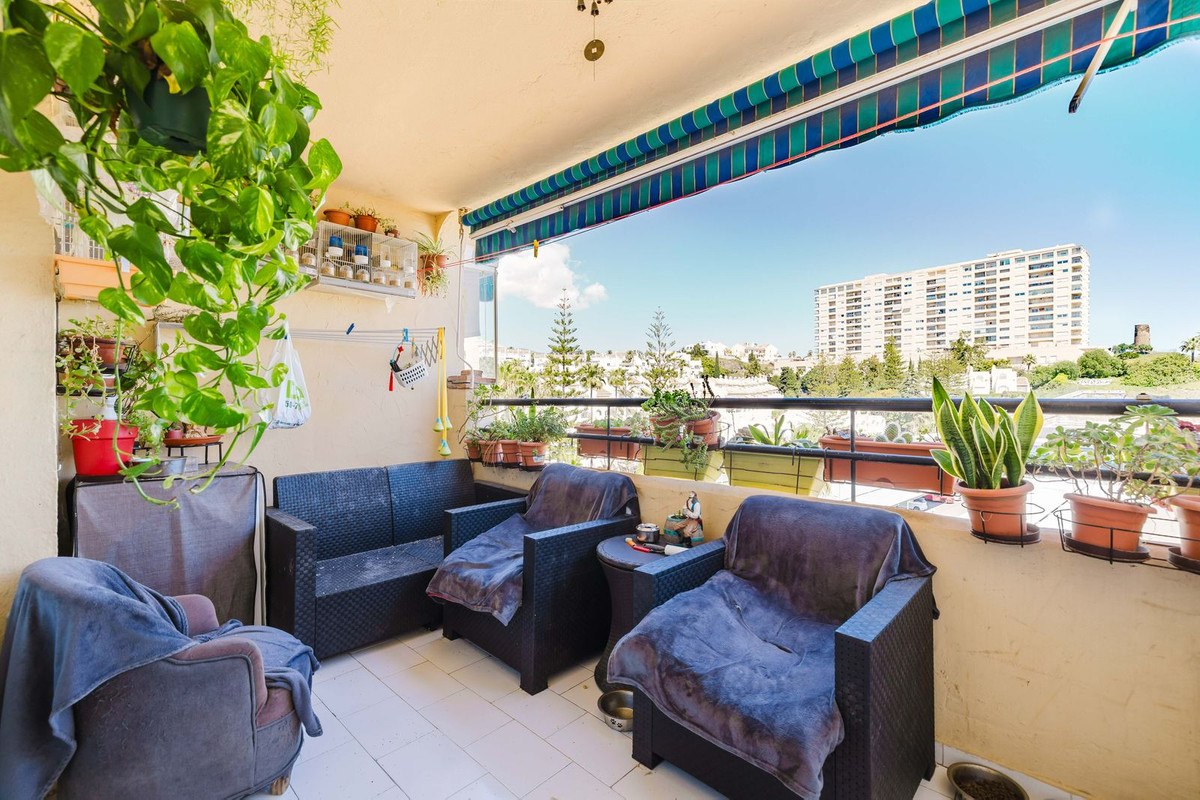 Se vende Apartamento Planta Media de 3 dormitorios en Costa Del Sol, Málaga, España