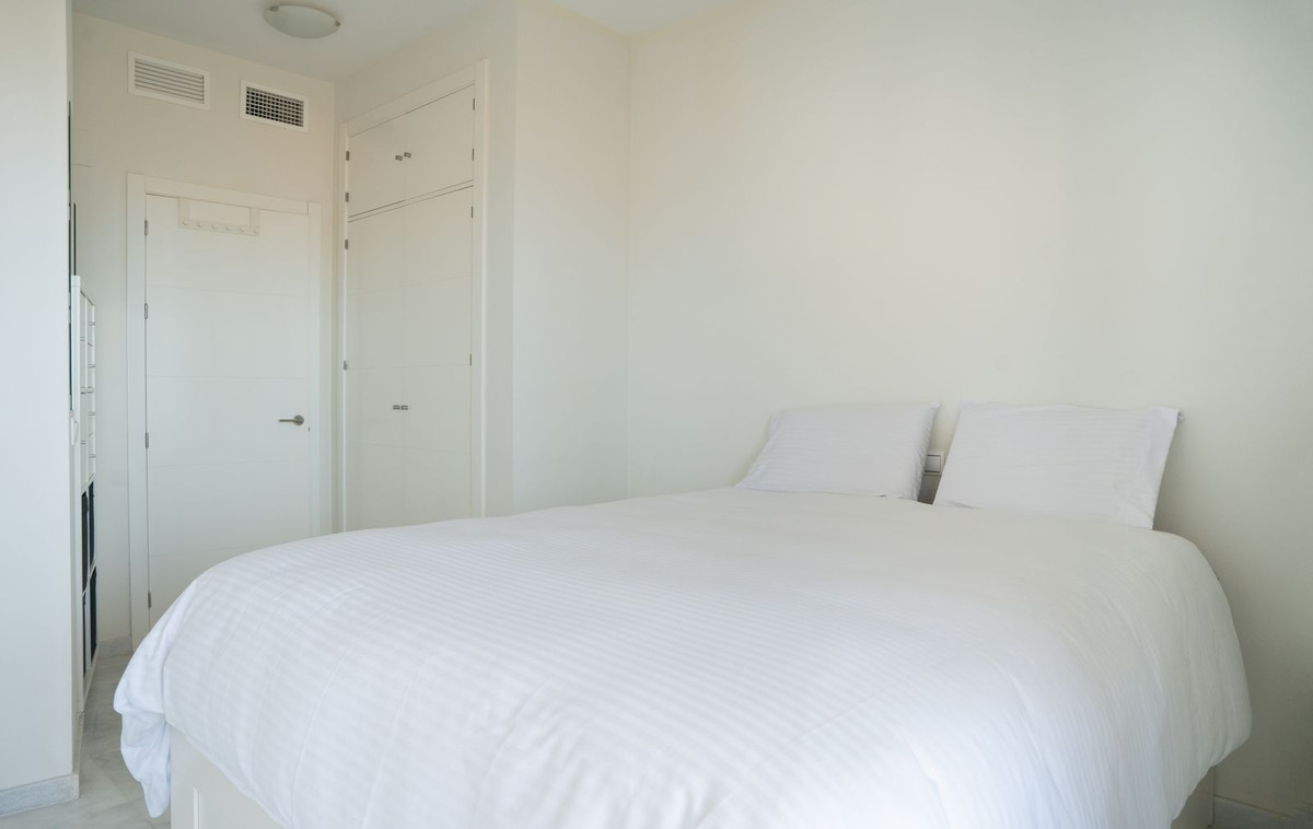 2 Bed Apartment for sale in Estepona Costa Del Sol, Málaga, Spain