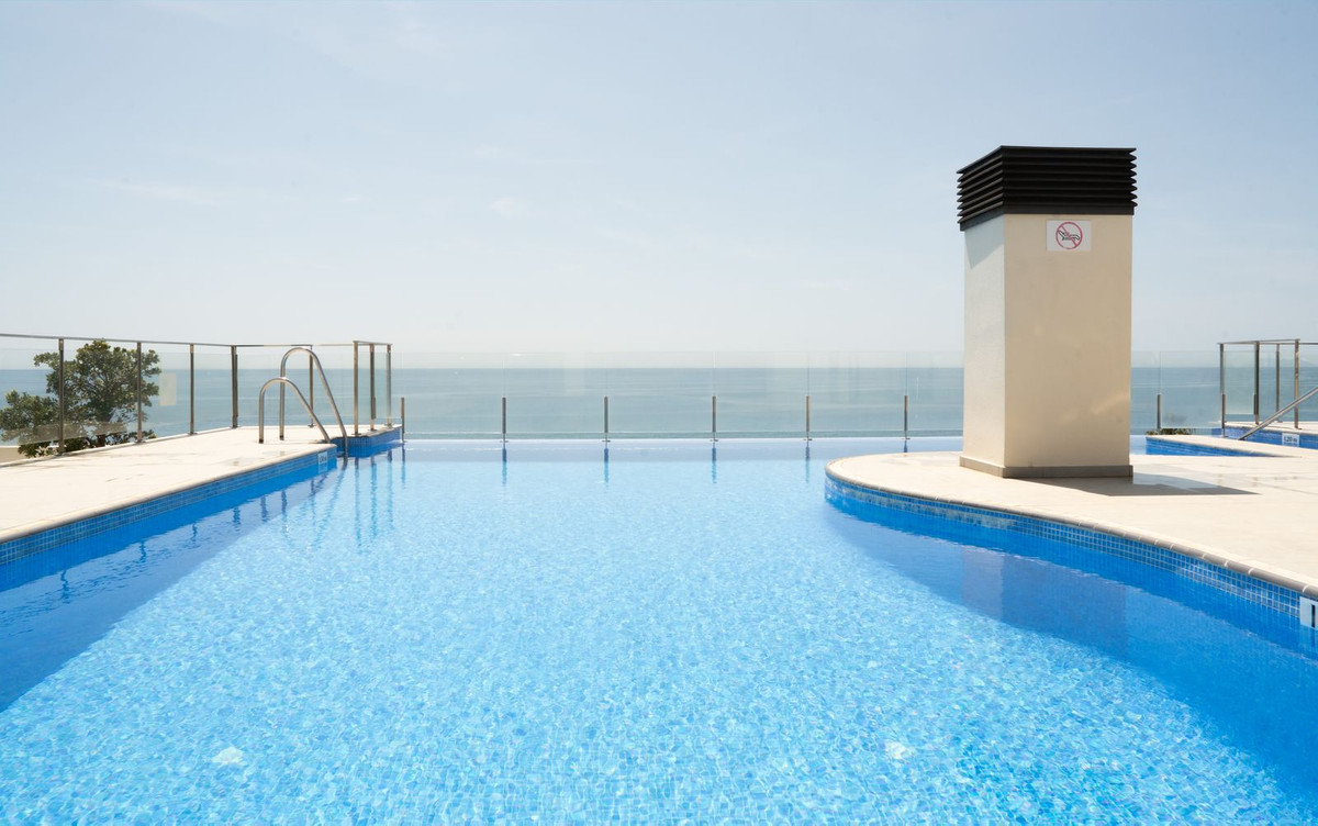 2 Bed Apartment for sale in Estepona Costa Del Sol, Málaga, Spain