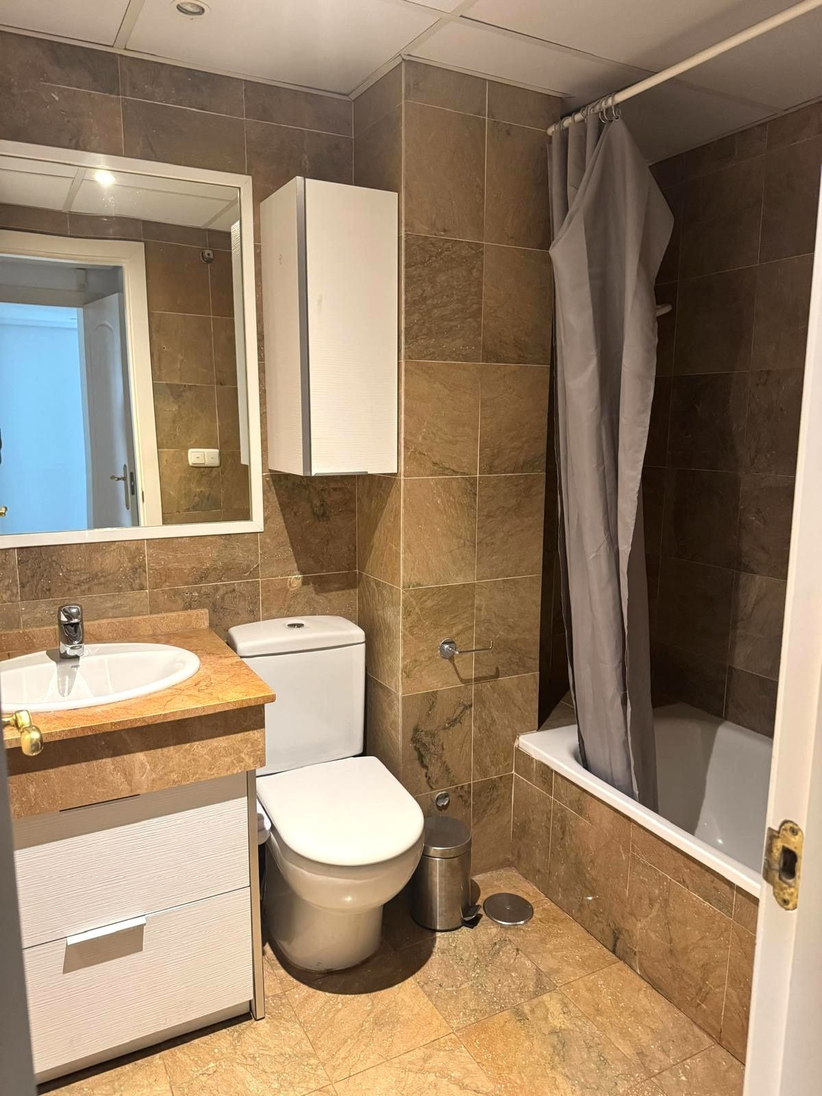 2 Bed Apartment for sale in The Golden Mile Costa Del Sol, Málaga, Spain