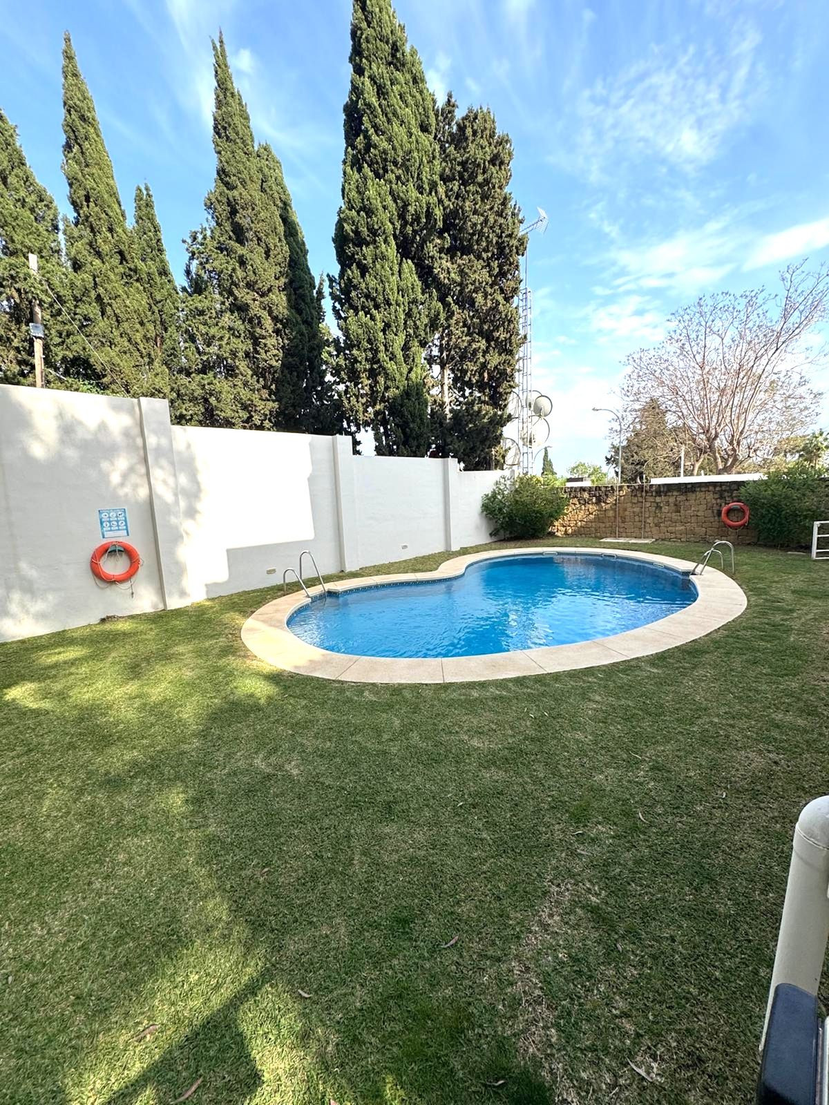 2 Bed Apartment for sale in The Golden Mile Costa Del Sol, Málaga, Spain