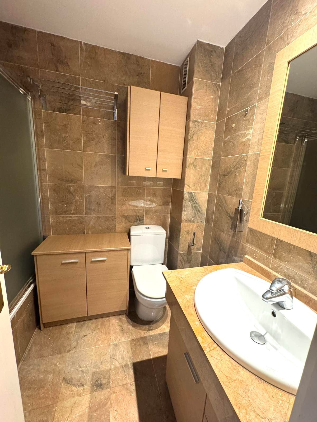 2 Bed Apartment for sale in The Golden Mile Costa Del Sol, Málaga, Spain