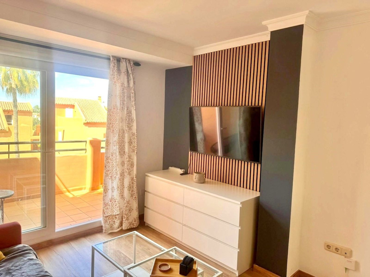 1 Bed Apartment for sale in Elviria Costa Del Sol, Málaga, Spain