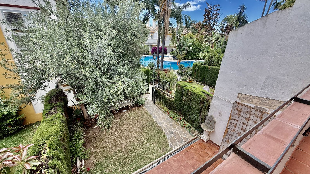 4 Bed Townhouse for sale in Puerto Banús Costa Del Sol, Málaga, Spain